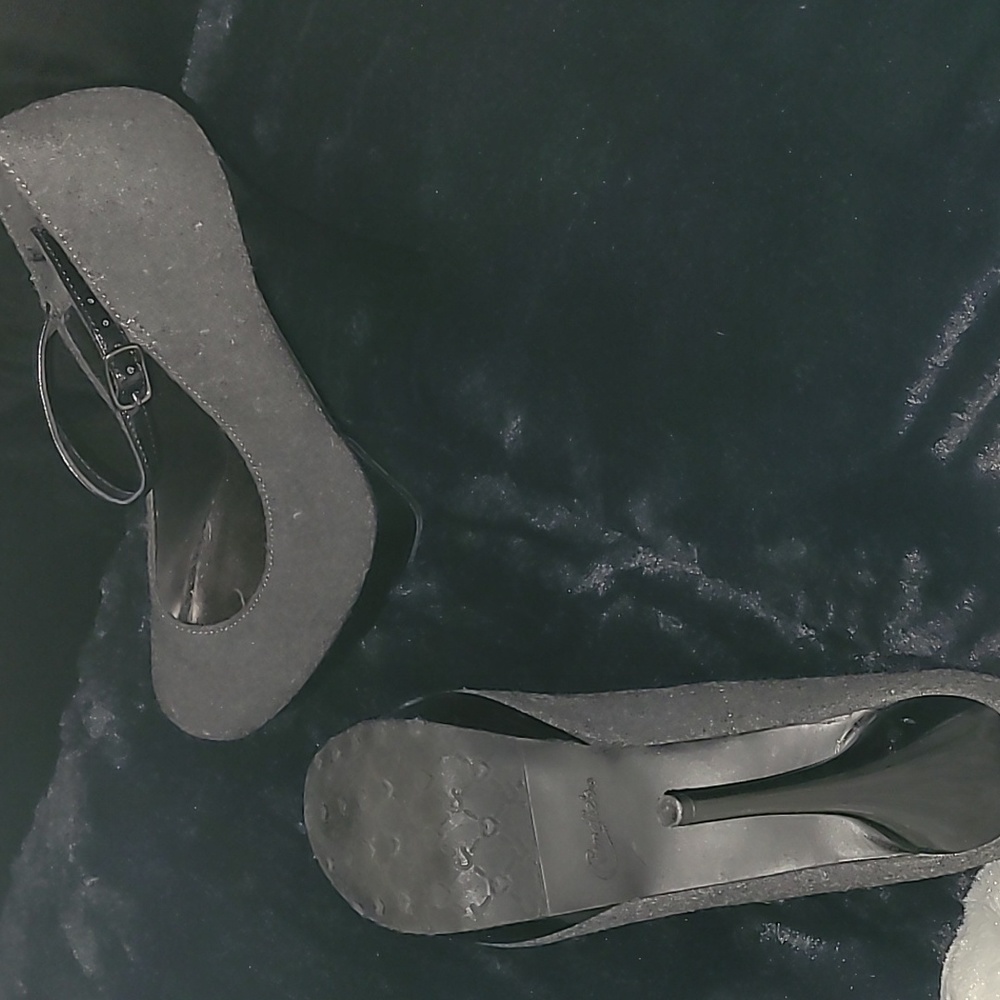 Platform Toe Heels - image 3